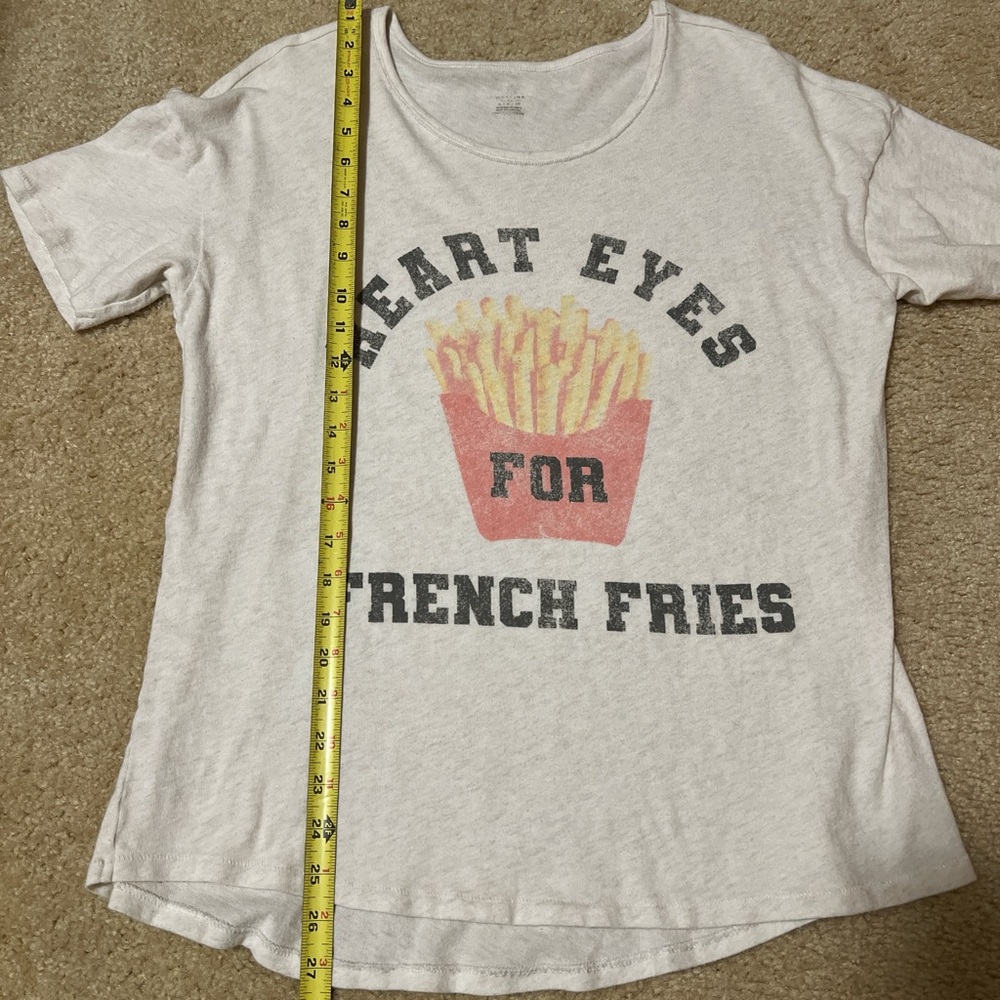Graphic 'Heart Eyes for French Fries' Cream Women's Tee - Picture 5 of 5